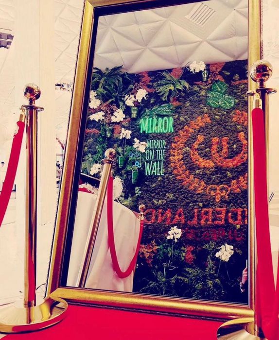 Inchiririere cabina foto / magic mirror / oglinda foto + alte servicii