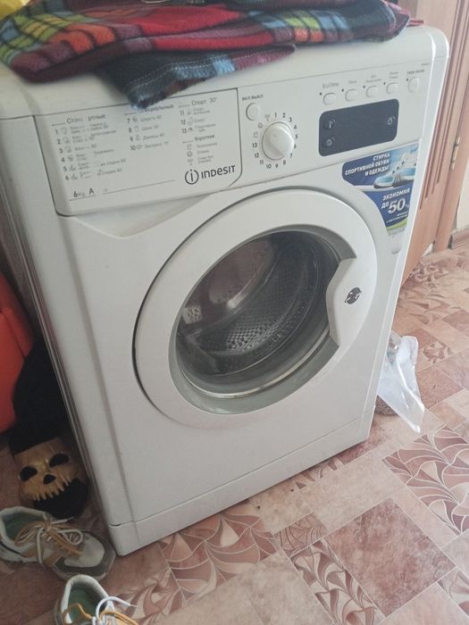 Продам стиральную машинку