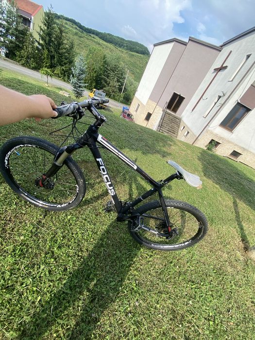 Bicicleta focus 1000 lei