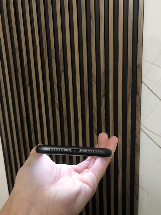 Продам iphone 128 gb