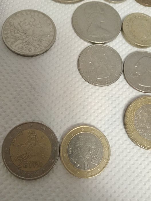 Am multe monezi vechi din mai multe țări europene