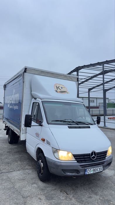 Mercedes Benz Sprinter 413