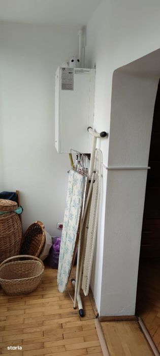 Inchiriez apartament cu 3 camere pe Str.Carpatilor 13 COMISION 0