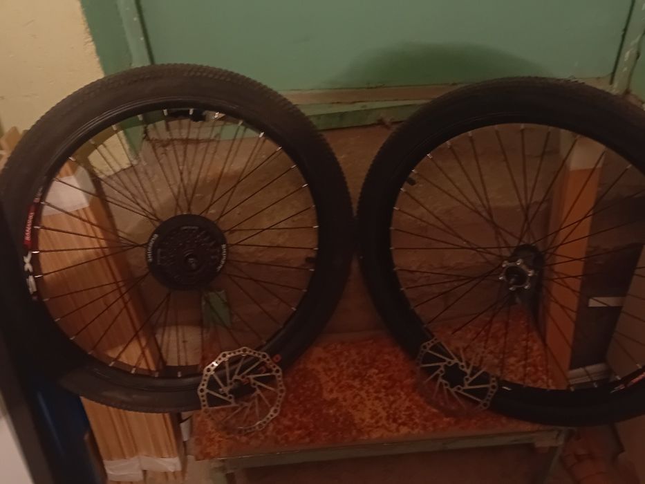 Колеса от велосипеда macle