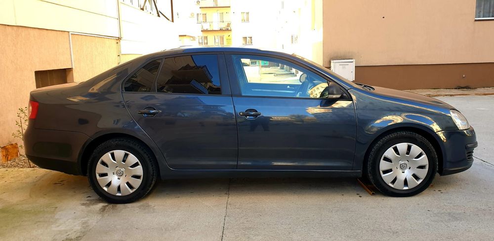 Vw Jetta•1.9 Diesel•2008 105cp • Proprietar in acte