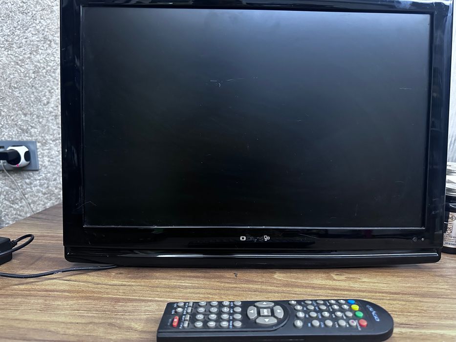 Продает телевизор LED 24”,Odys