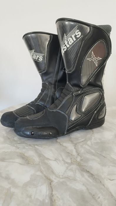 Cizme moto de vânzare