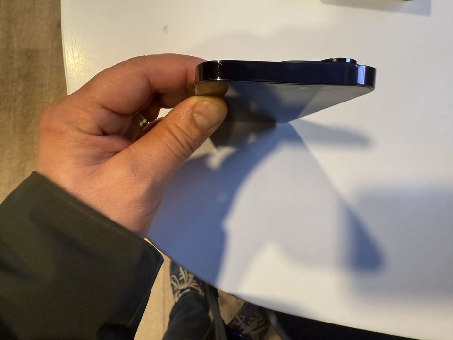 Vand iphone 14pro 128g