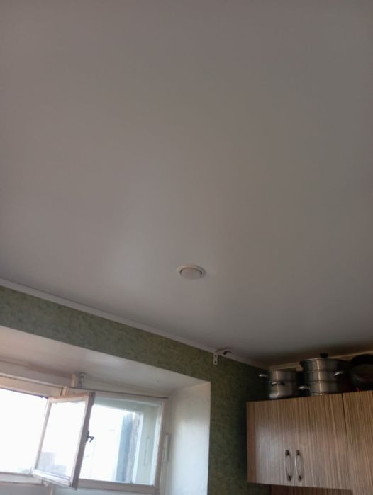 Продам 3 ком квартиру на 7 мкр