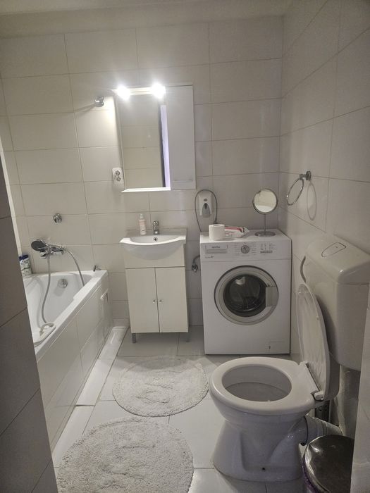 Chirie casa  2 camere
