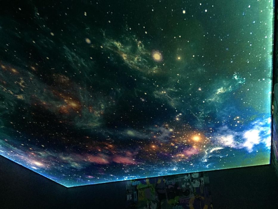 Натяжные потолки