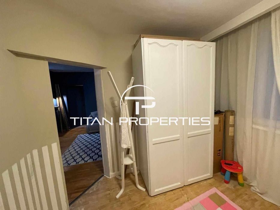 Дава се под наем Тристаен апартамент в Варна, Център - 80 кв.м за 613 € - Снимка #10