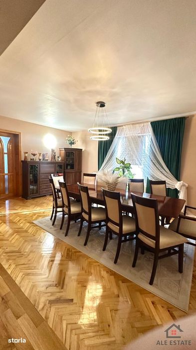 Casă modernă, P+E, 5 camere, 3 băi, teren 3.200 mp, zona Salina Turda