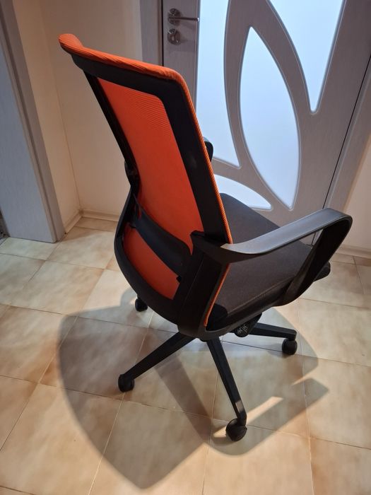 Стол работен/офис