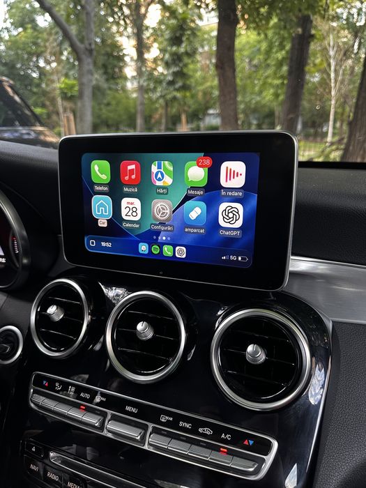 Apple Carplay & Android Auto Mercedes C Class w205 GLC x253 w222