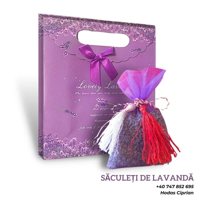 Saculeti floare lavanda.