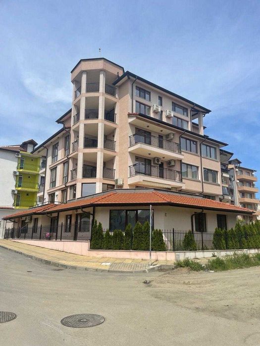 Дава се под наем Двустаен апартамент в Приморско - 40 кв.м за 255 € - Снимка #1