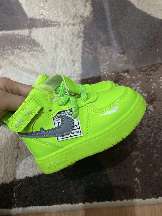 Кроссовки обувь для девочек