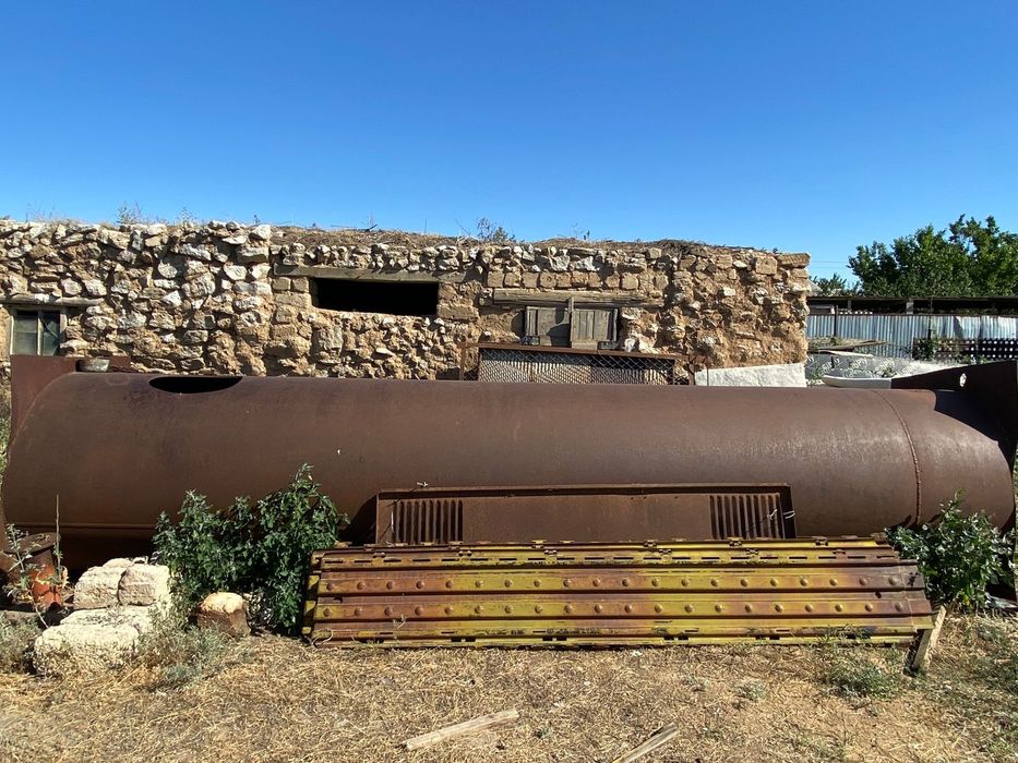 Продается железный емкость