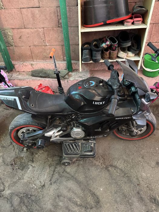 Продам мотоцикл детский новый