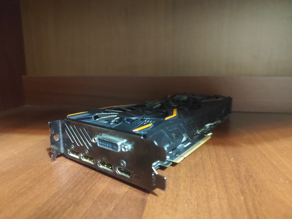 Продам видеокарту в отличном состоянии