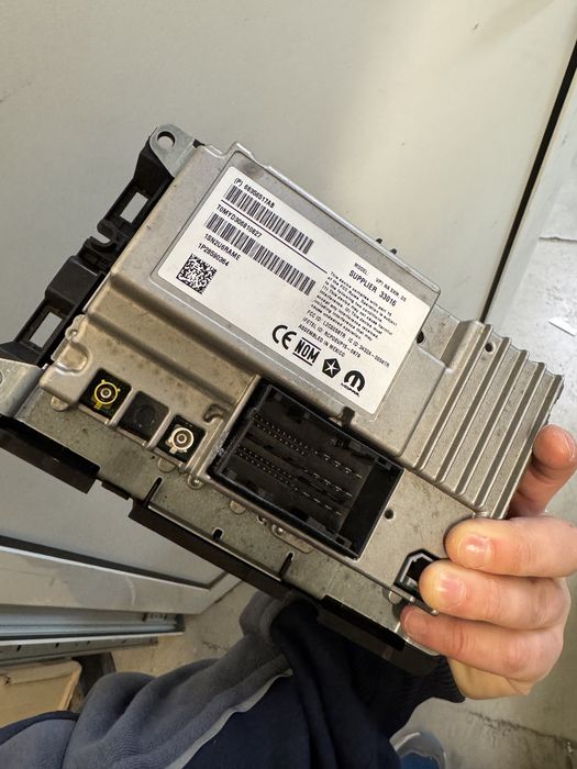 Оригинална Мултимедия за Dodge Ram