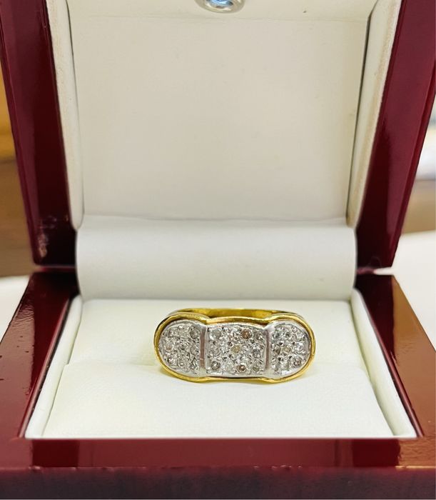 Дамски пръстен жълто злато и брилянти