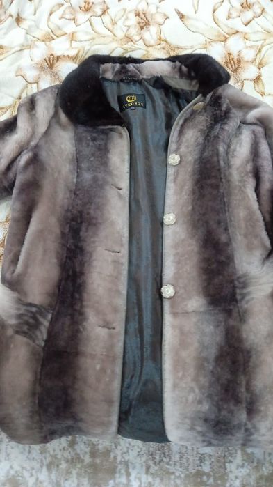 Продам шубу цигейка