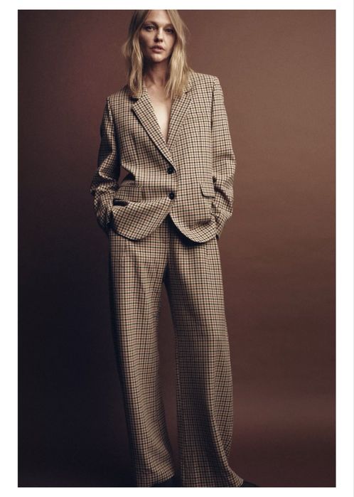 Нов костюм Zara.