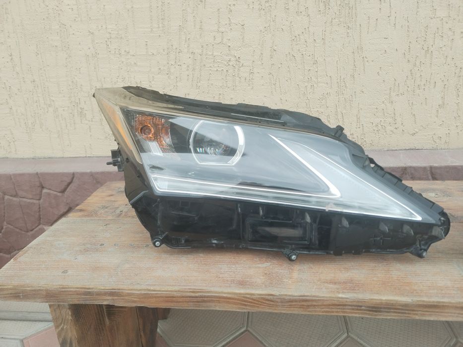 Фары Lexus RX 350