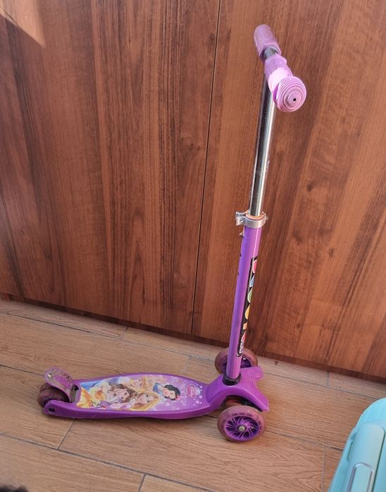 Самокат на девочку