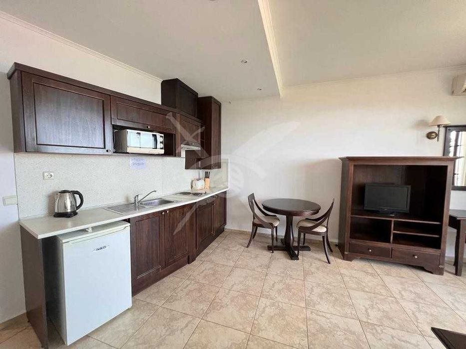 Двустаен апартамент в Обзор 66682