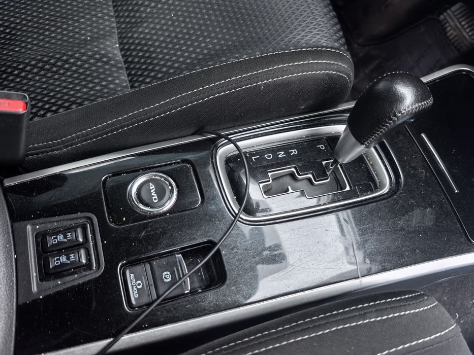 Mitsubishi Outlander 2017 avariat