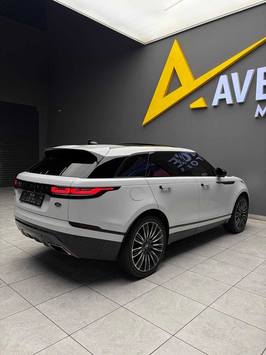 В продаже Land Rover Range Rover VELAR P340