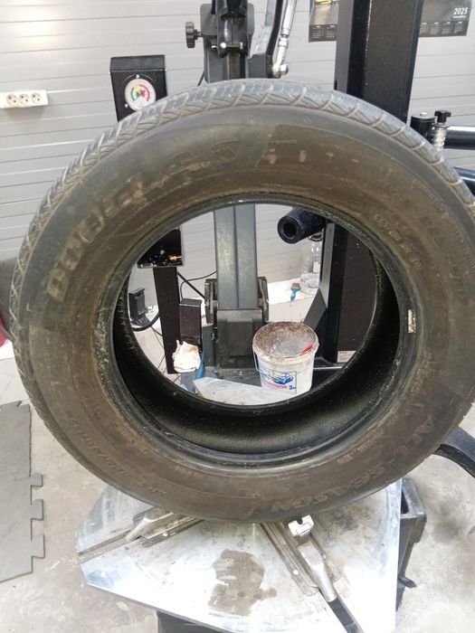 Продам одну всесезонную шину