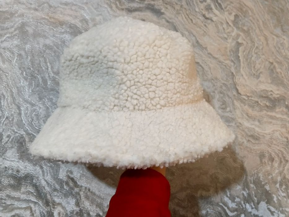 Плюшевая женская панама