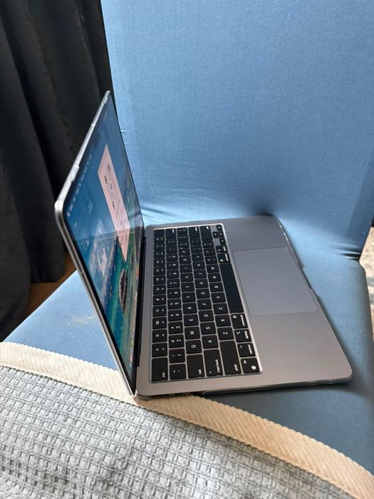 MacBook Air M2 Новый