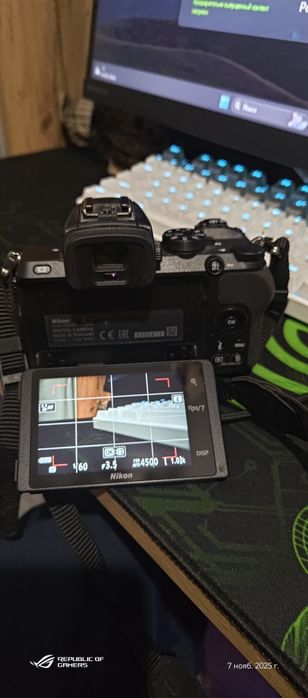 Фотоаппарат Nikon z50 + объектив