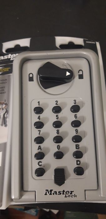 Master Lock  Seif Pentru Chei