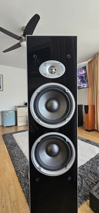 Pereche Boxe JBL Cinema Sound CST55 – Design Superb