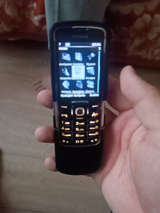 Нокия 8800 луна оригинал