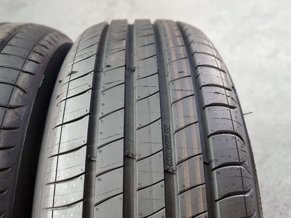 НОВИ 185/65/15 Michelin 4Броя: 240€