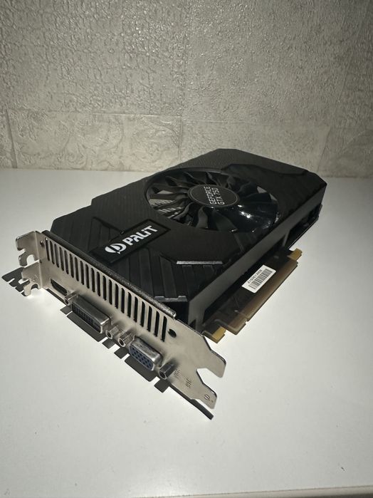 Видеокарта GTX 750