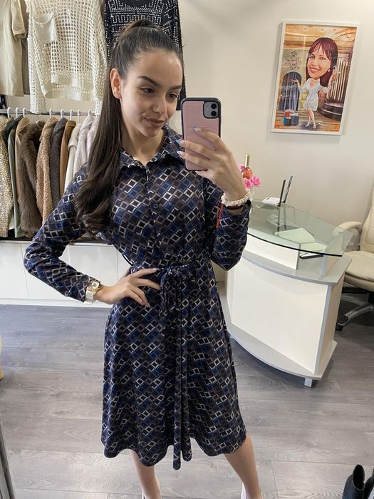 Стилна и женствен рокля универсален размер