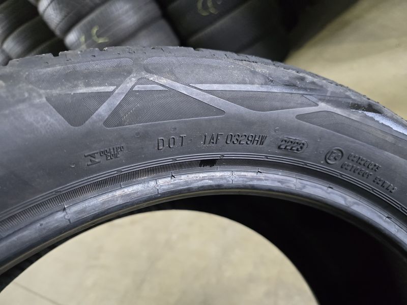 285/40/20 Continental 2бр