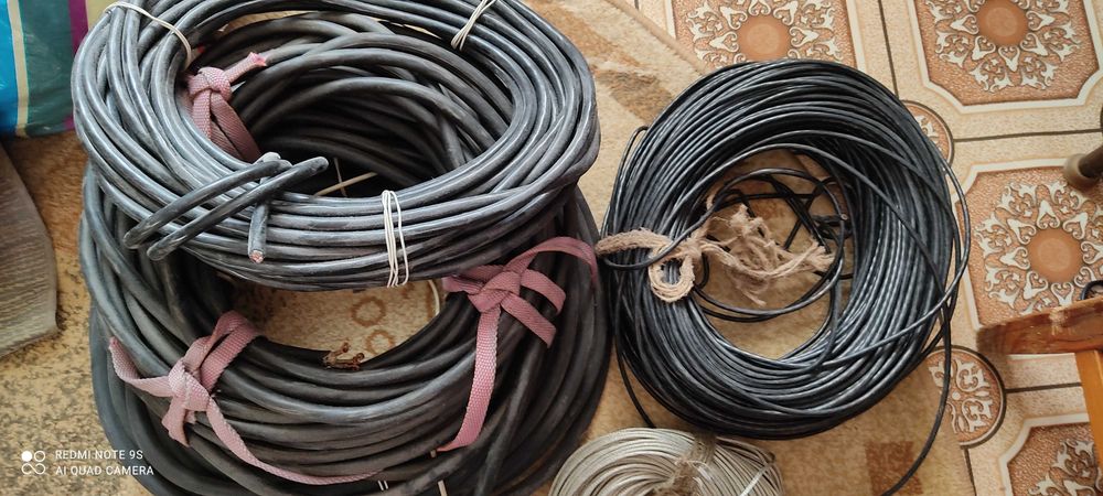 подшипники разные,кабель,ремни для багажа