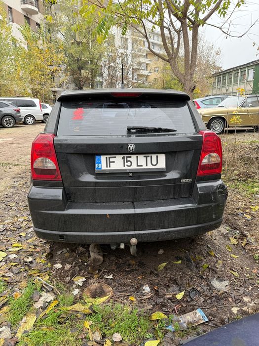 Vând sau schimb dodge caliber