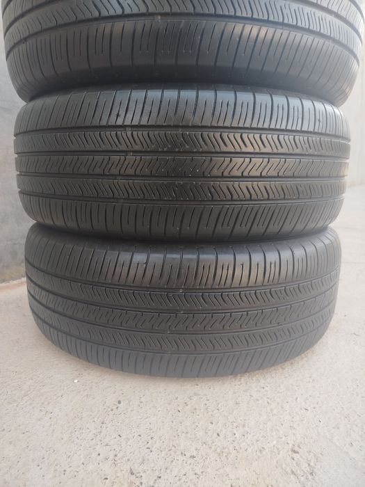 235 55 R20 Shina Toyo