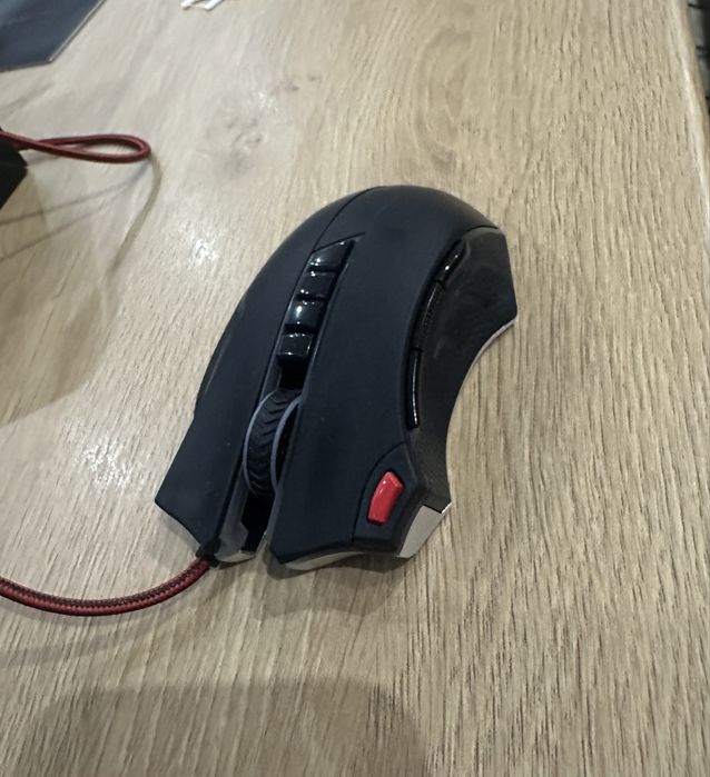 клавиатура + мишка