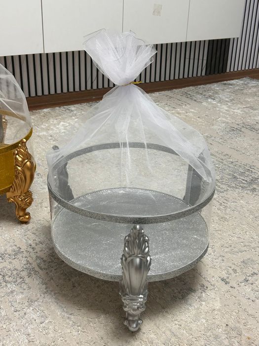 Тойбастар из оргстекла